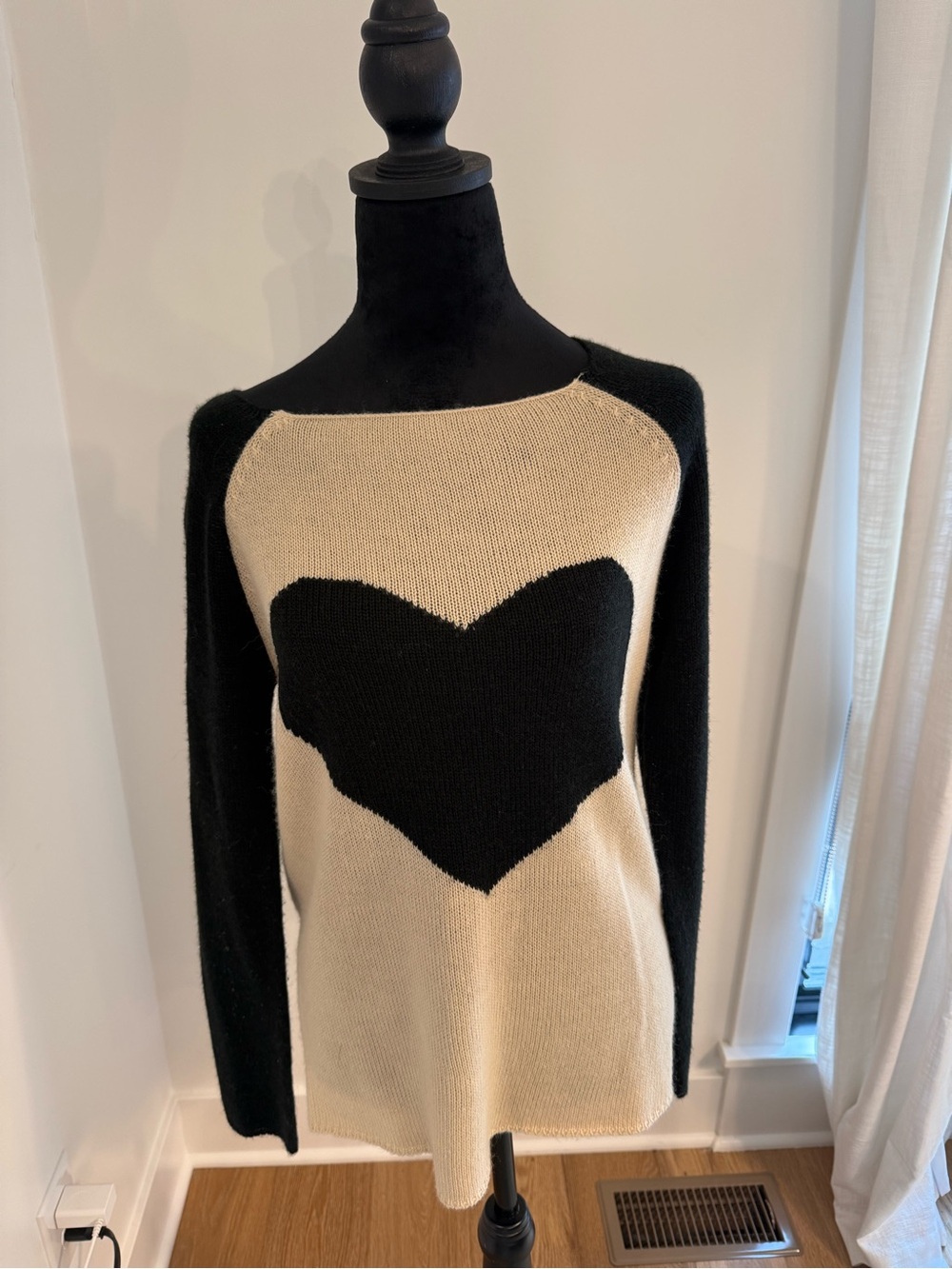 Black & Cream Heart Raglan Knit Sweater Long Sleeve